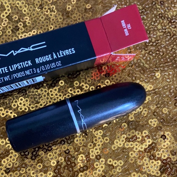 MAC Lipstick - Ruby Woo full size NEW - Picture 4 of 5